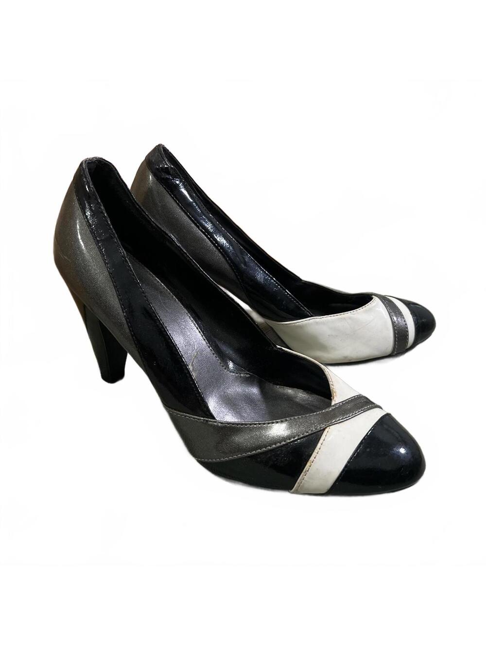 Fioni Womens Retro Glam Black White Silver Patent Leather Heels Size 9